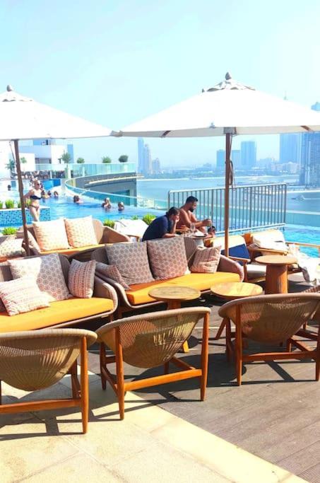 Amazing Apartment With Infinity Pool Dubai Esterno foto